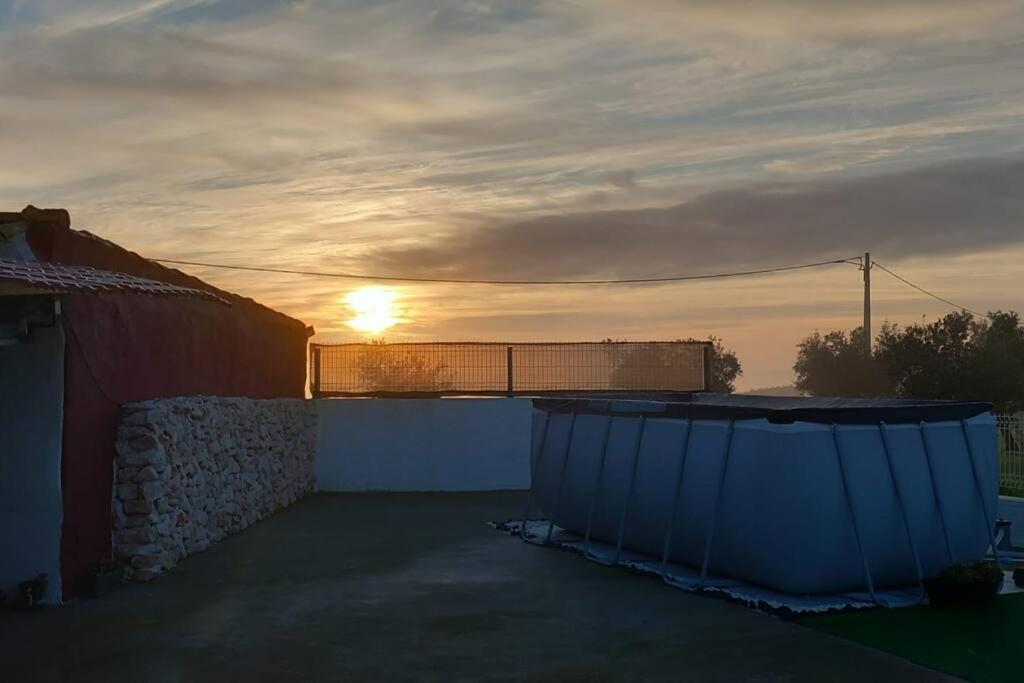 Snow Guest House Santarem Bagian luar foto