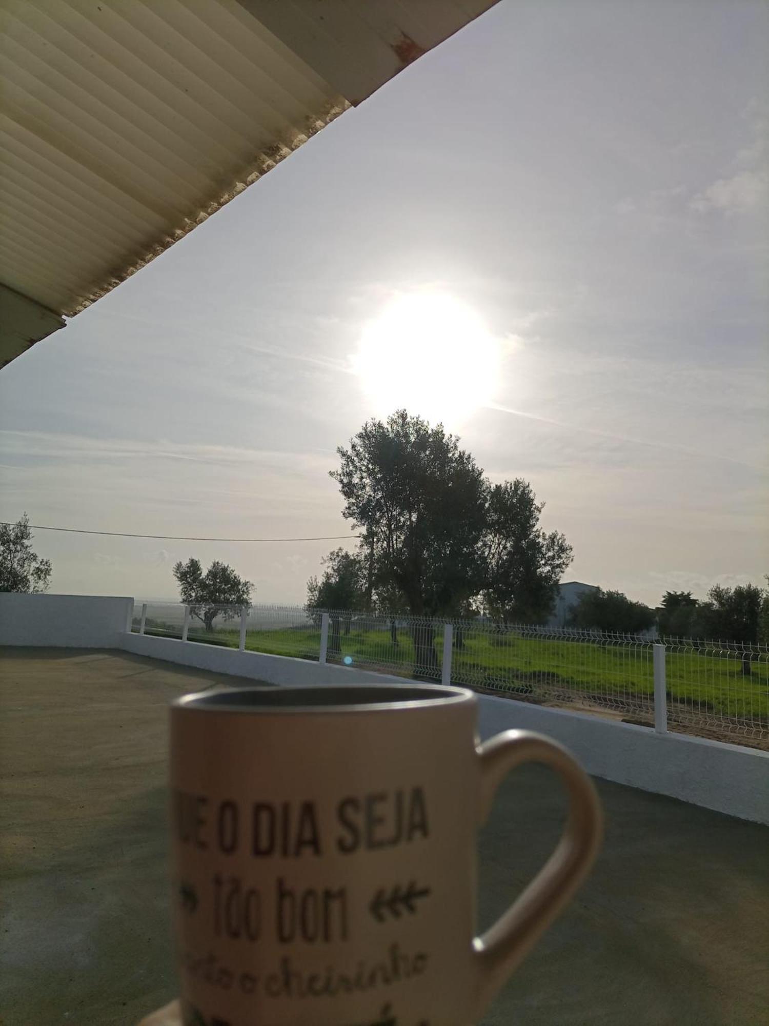 Snow Guest House Santarem Bagian luar foto